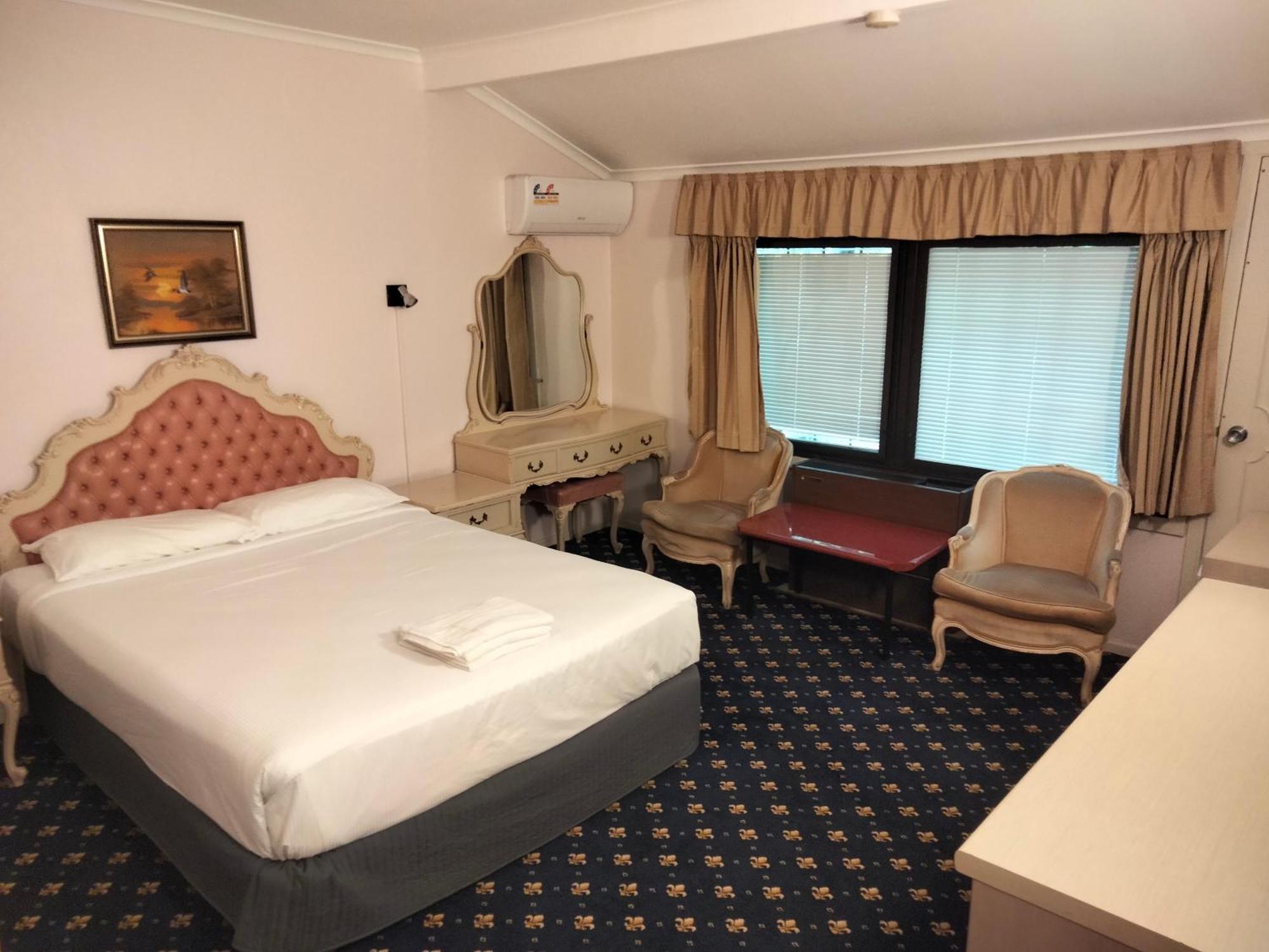 Ascot Motor Inn Горнсбі Екстер'єр фото